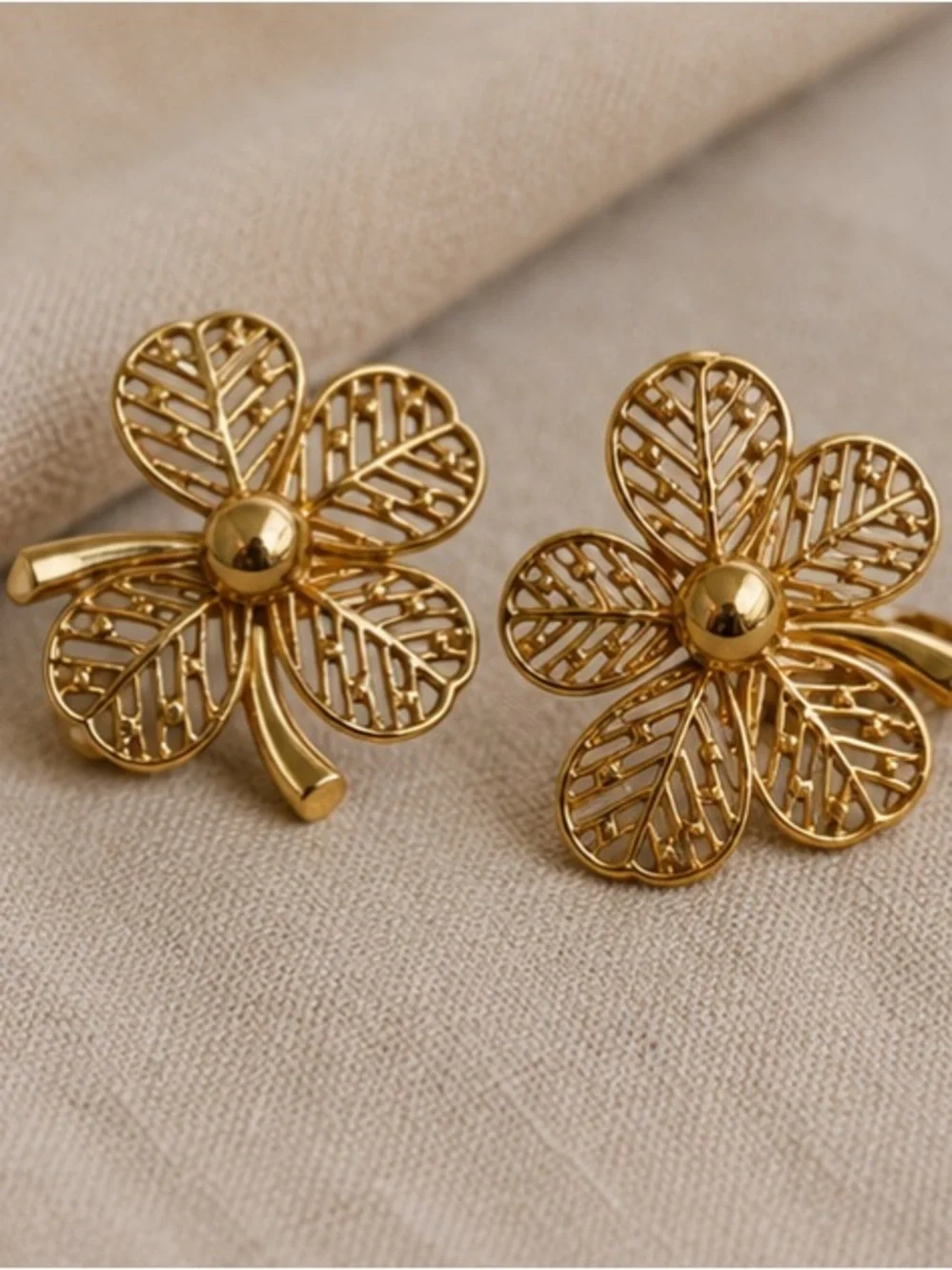 Lisner Jewelry vintage lisner